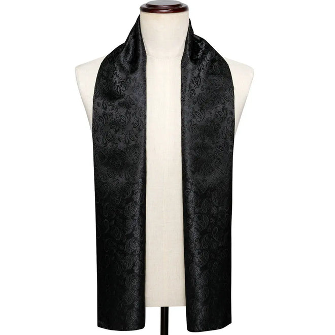 Foulard en Soie Noir Baroque