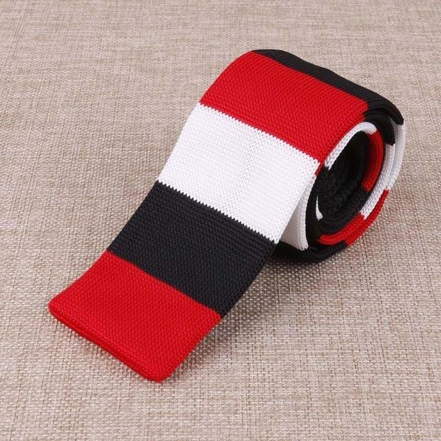 Cravate en Tricot Rouge Noir et Blanc - Cravate Prestige